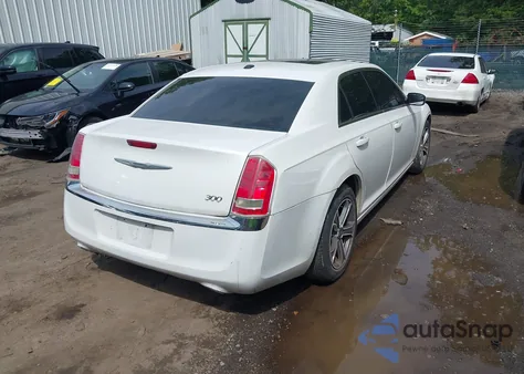 2014 Chrysler 300 from USA, damaged, VIN 2C3CCAAG1EH305777